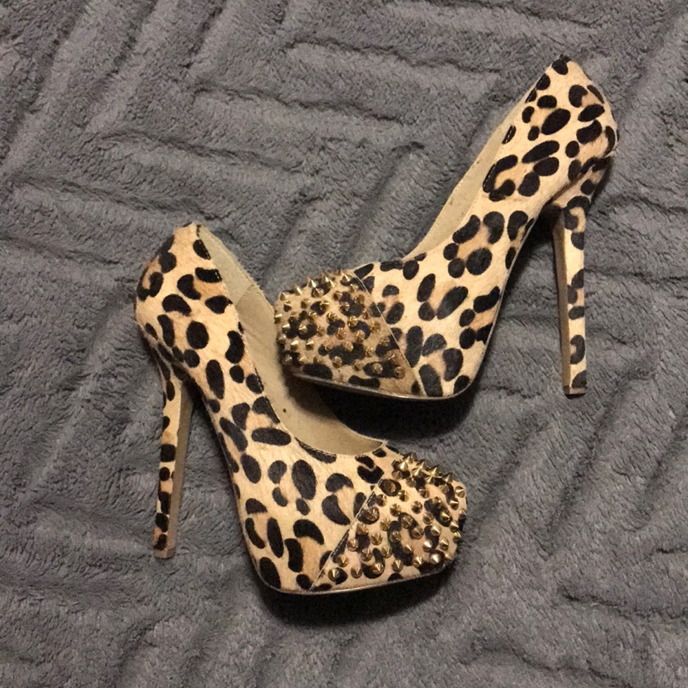 Steve Madden studded leopard heels